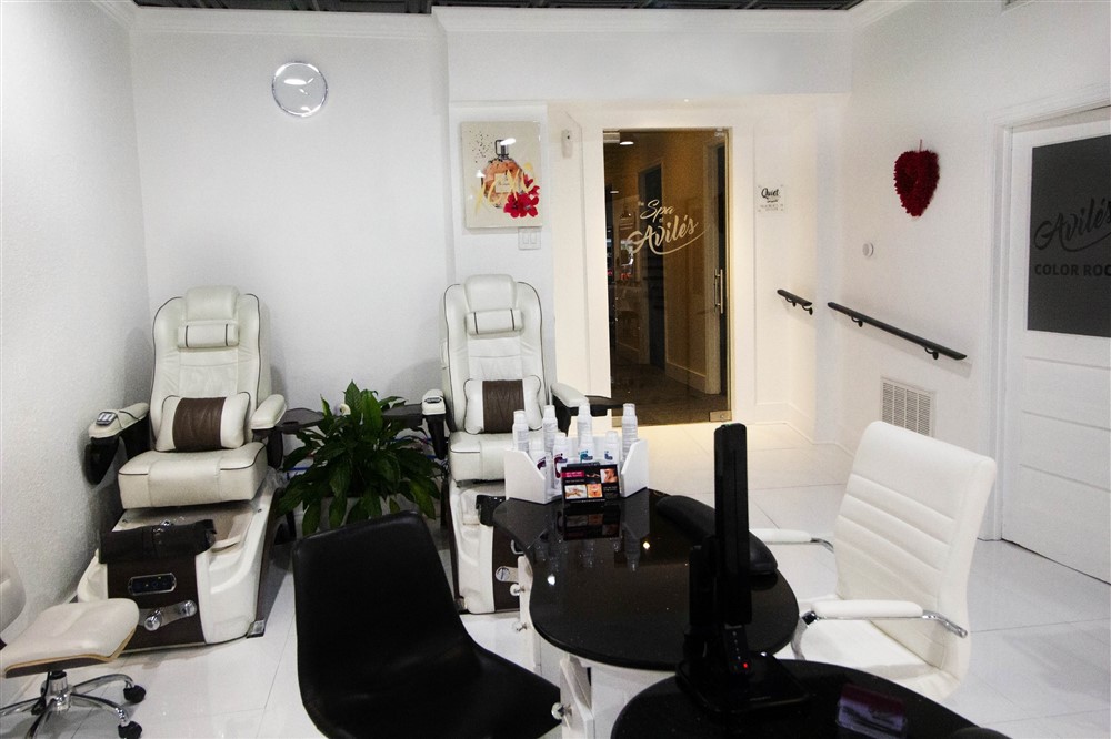 Aviles Hair Studio & Spa Kissimmee Fl